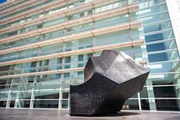 MACBA RICHARD MEIER 1998 S XX 
-L´ONADA-