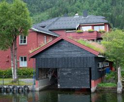 HELLESYLT MUSEU CASES TIPIQUES DE NORUEGA