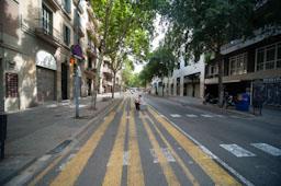 LA CIUTAT DESERTA 
CARRER CONSELL DE CENT