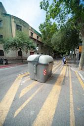 LA CIUTAT DESERTA 
CARRER CONSELL DE CENT