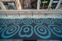 LA CIUTAT DESERTA 
CARRER PELAI