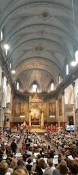 BASILICA SANTA MARIA 
OFICI DE LES SANTES 
COR CANTAIRE 
CLAUDIA DUBE