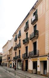 CAN BOFARULL MATARO 
C/ARGENTONA