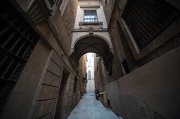 CARRER D´HERCULES FAÇANA LATERAL ESGLESIA SANT JUST I PASTOR