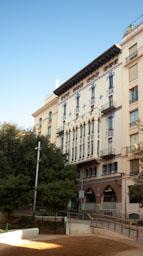CASA C/SUB TENIENTE NAVARRO