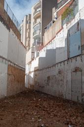 CASA ENDERROCADA CARRER SANT ISIDOR MATARO
