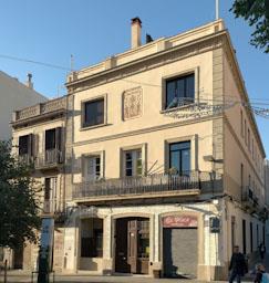CASA PLAÇA DE CUBA MATARO