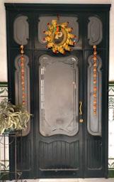 PORTA CARRER JOSEP CASTELLA 15 MATARO