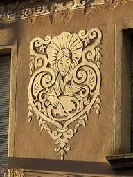 ESGRAFIAT CASA PINTOR ANTONI BOIX CARRER DE CUBA MATARO