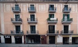 CAN BOFARULL CARRER ARGENTONA MATARO
