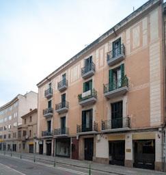 CAN BOFARULL CARRER ARGENTONA MATARO