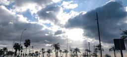 AVINGUDA MARESME NUVOLS DE PRIMAVERA