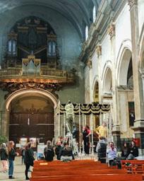 BASILICA SANTA MARIA SETMANA SANTA 2024