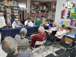 PRECENTACIÓ LLIBRE MUTS I A LA GABIA
SANTI CARRERAS I CUAGAT COMAS