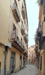 CARRER D´EN PUJOL 31-35