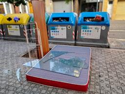 CONTENIDORS C/DAMIA CAMPENY MATARO