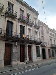 ESGRAFIATS CARRER D´ARGENTONA MATARO 
