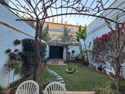 PATI CASA JOSEP CASTELLÀ 15 MATARO