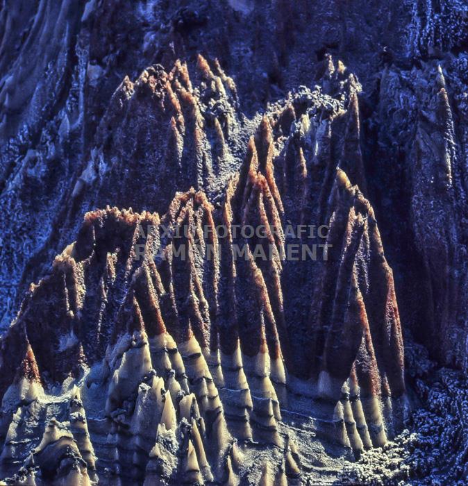 MINES DE SAL A CARDONA 
