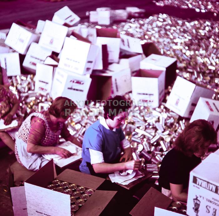 FABRICA DE CONSERVES DOLORES ANYS 70