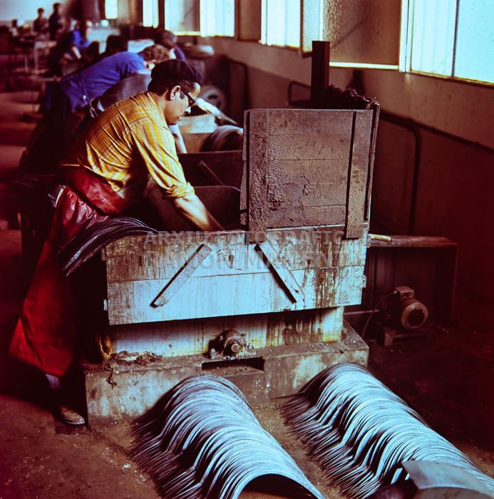 FABRICA DE FALÇ ANYS 70