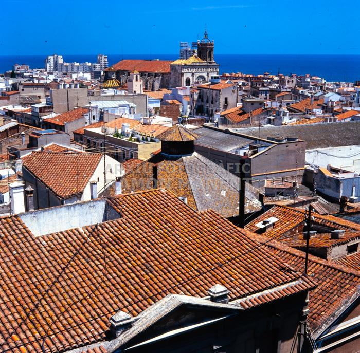 PANORAMICA DE MATARO 
BASILICA DE SANTA MARIA 1993