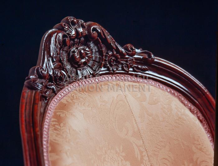 DETALL CANAPE S XIX 
C P 
