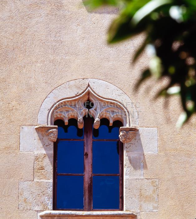 CAN CANTALLOPS (1994) FINESTRA S XVII