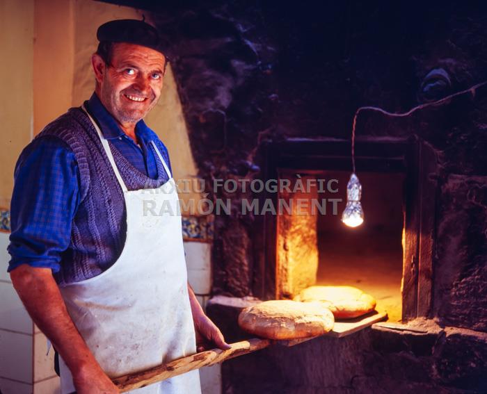 FORN DE PA A RIOFRIO (AVILA)