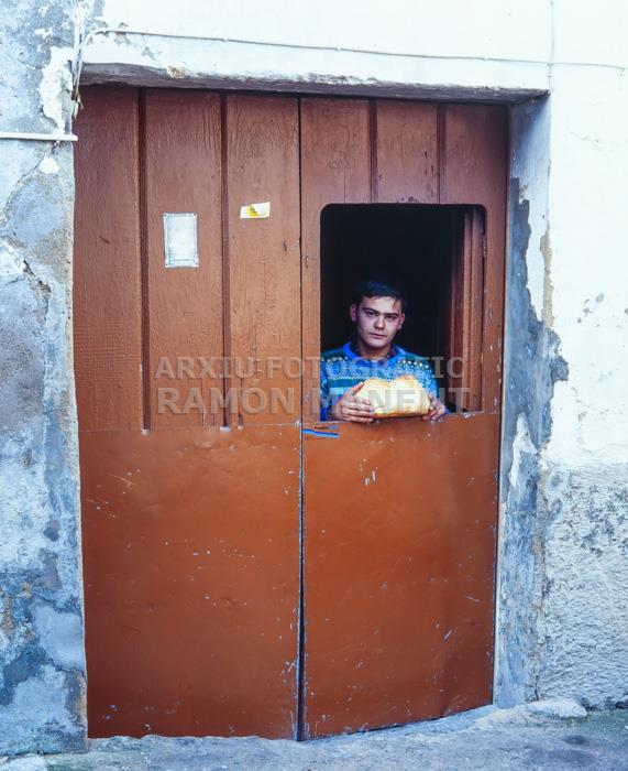 FORN DE PA A MONTANCHEZ (CACERES)