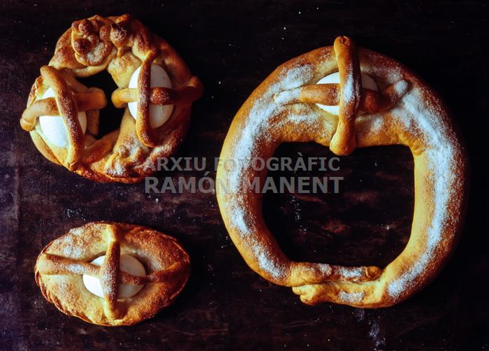 FORN DE PA A JAEN 
MONA DE PASCUA