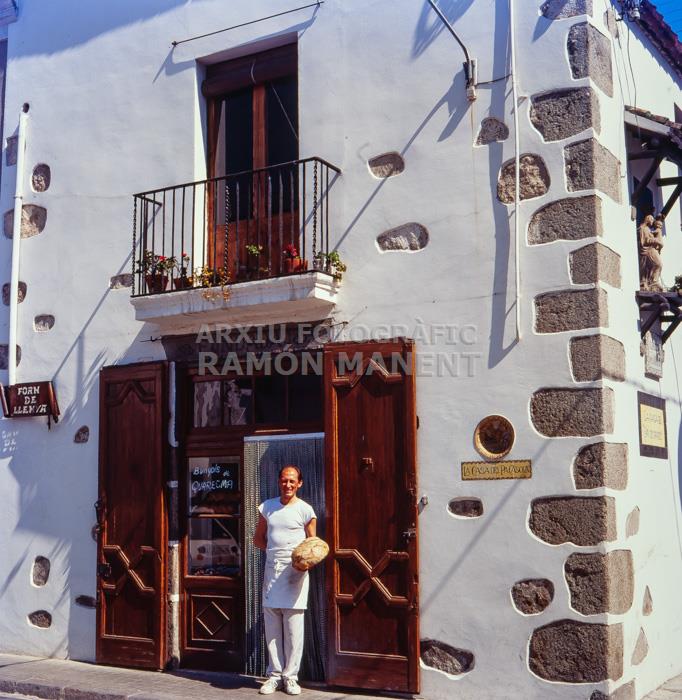 FORN DE PA ARGENTONA