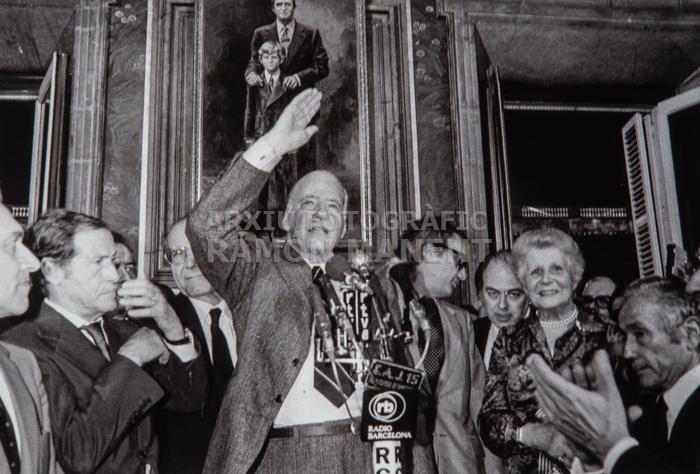 RETORN DE JOSEP TARRADELLAS PALAU GENERALITAT 23-10-1977 
I M H B