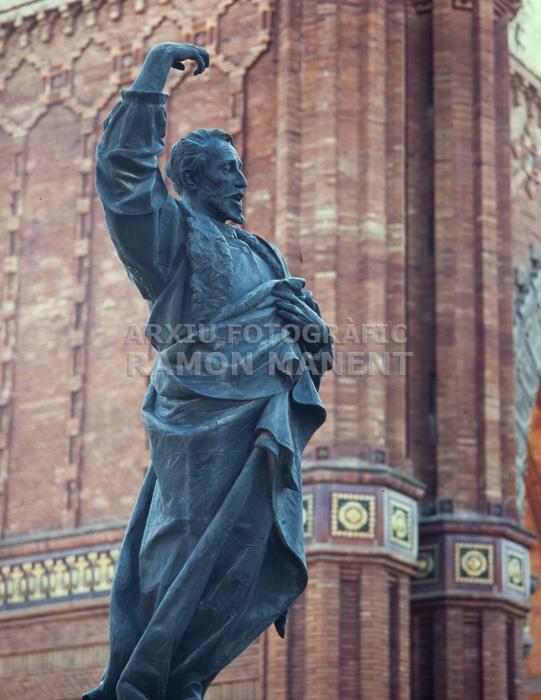 MONUMENT A PAU CLARIS PRESIDENT DE LA GENERALITAT A XVII