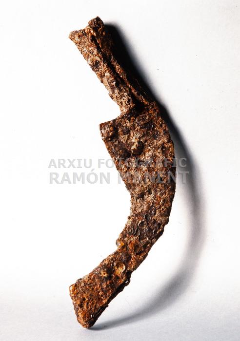 EINES DE FERRO ROMANES PROCEDENTS DE SARRIÀ DE DALT 
MUSEU ARQUEOLÒGIC DE SANT PERE DE GALLIGANTS