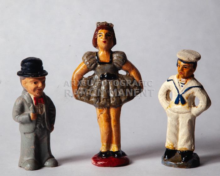 FIGURETES DE -BALL DE RAMS-
C P