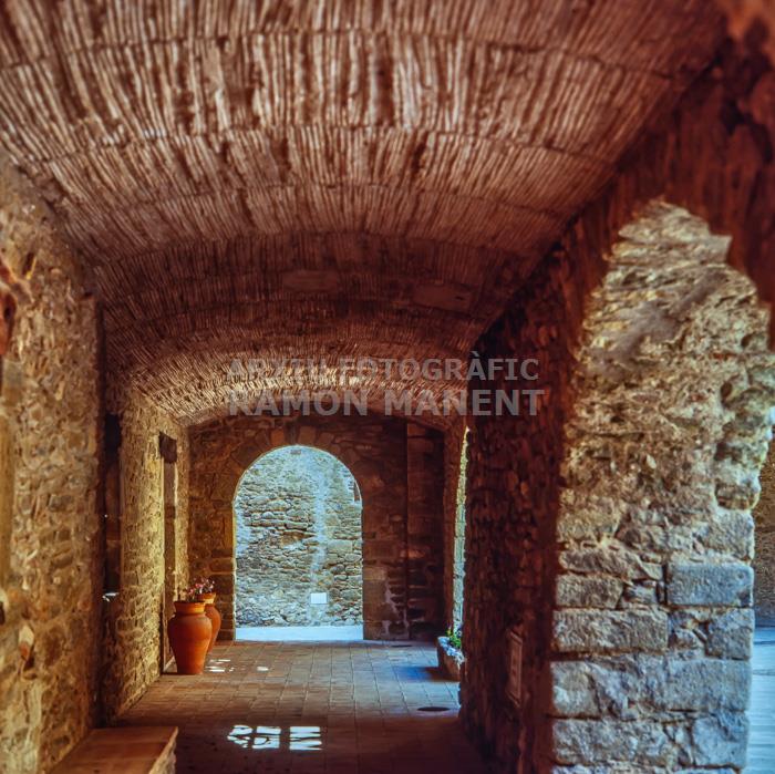 PLAÇA DE MONELLS BAIX EMPORDA