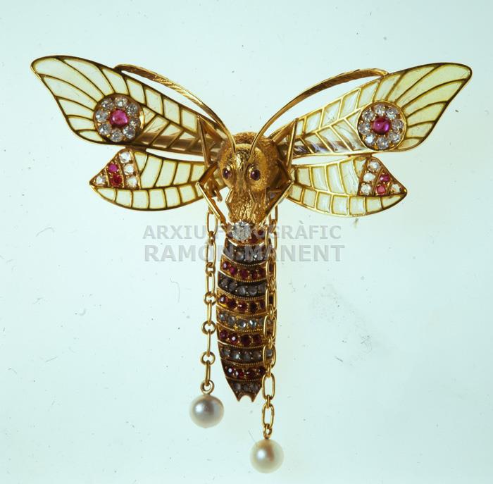 FERMALL AMB ABELLA LLUIS MASRIERA 
C P