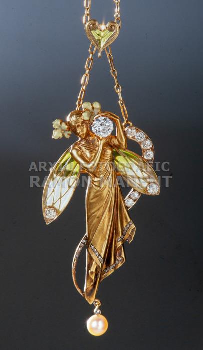 FERMALL AMB DONA-INSECTE LLUIS MASRIERA 
C P