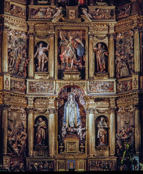 RETAULE ESGLESIA DE SANT MIQUEL VITORIA