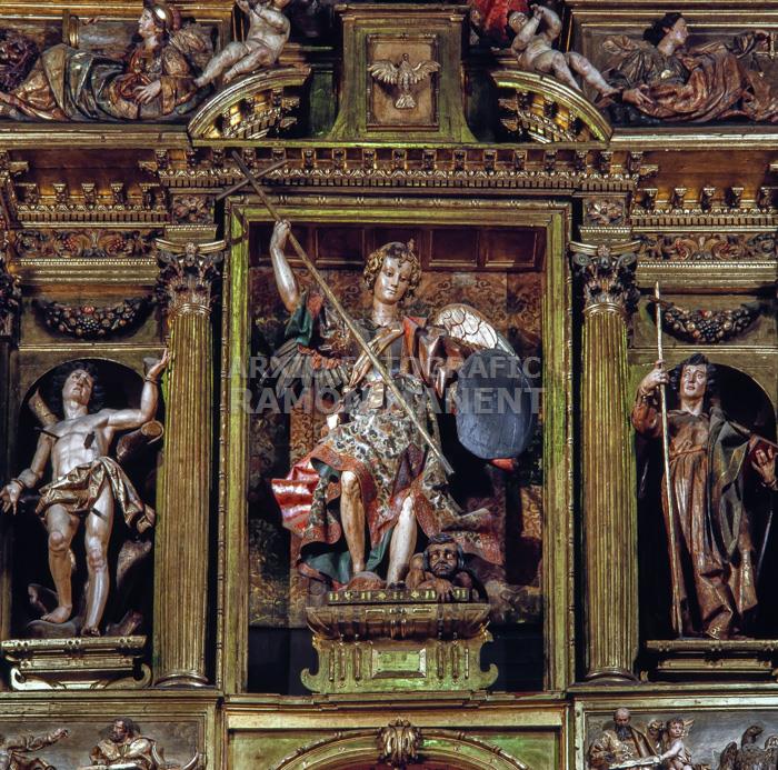 RETAULE ESGLESIA DE SANT MIQUEL VITORIA