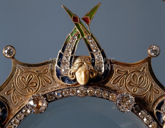 CUSTÒDIA DE MONTSERRAT (DETALL) LLUIS MASRIERA 
ABADIA DE MONTSERRAT