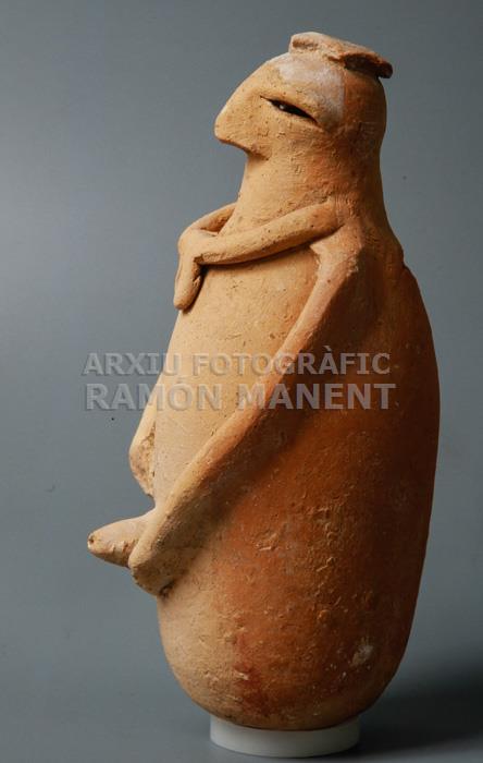 FIGURA PUNICA EIVISSA PROCEDENT DE L`ILLA PLANA ANTROPOMORFE FENICIA 
M A C