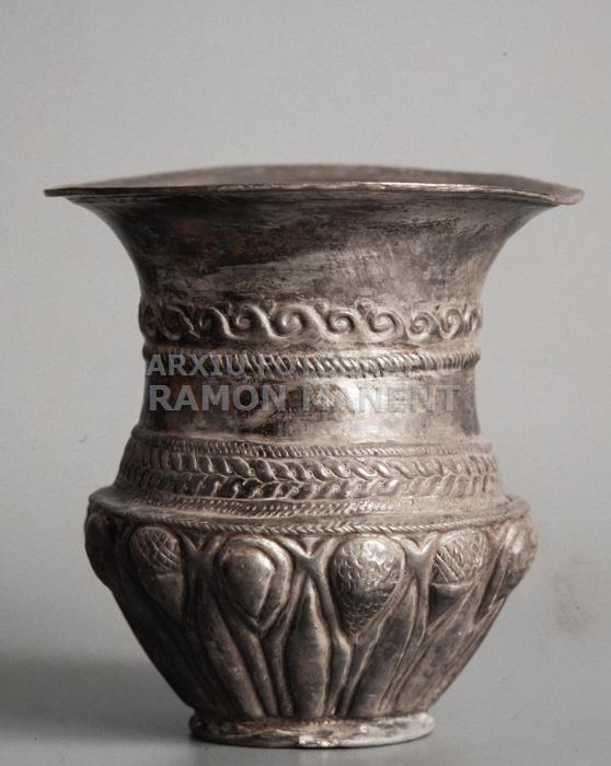 VAS IBÈRIC TRESOR DE TIVISSA 
M A C