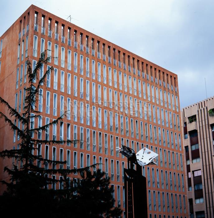 INSTITUT FRANCES CODERCH BCN C/MOIA 4