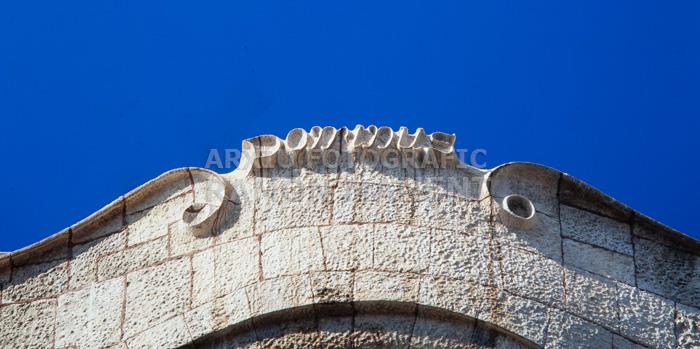 CASA MILÀ LA PEDRERA 
CORONAMENT FAÇANA