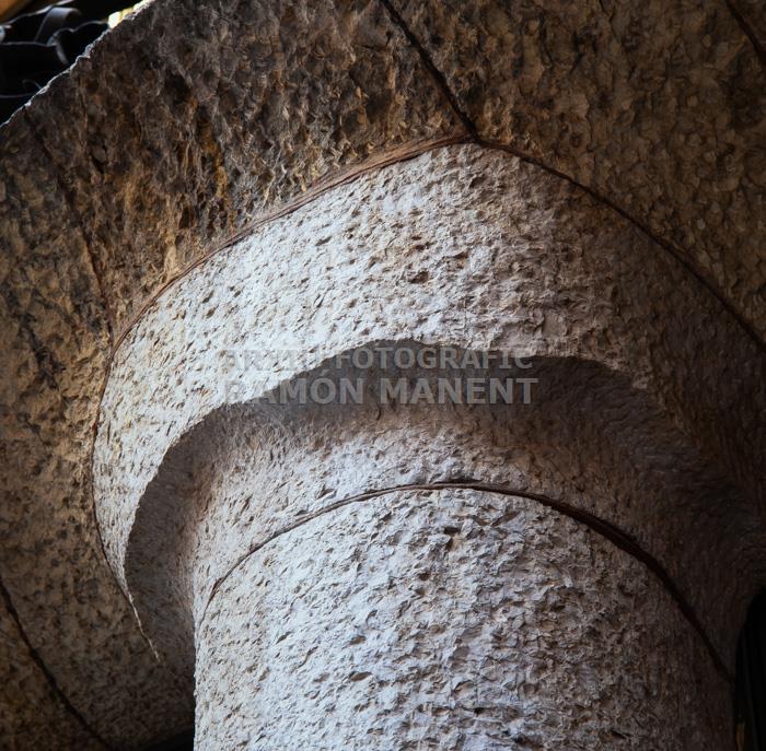 CASA MILÀ LA PEDRERA 
DETALL FAÇANA C/PROVENÇA