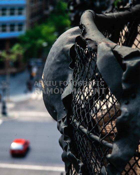CASA MILÀ -LA PEDRERA-DETALL FORJAT BALCONS