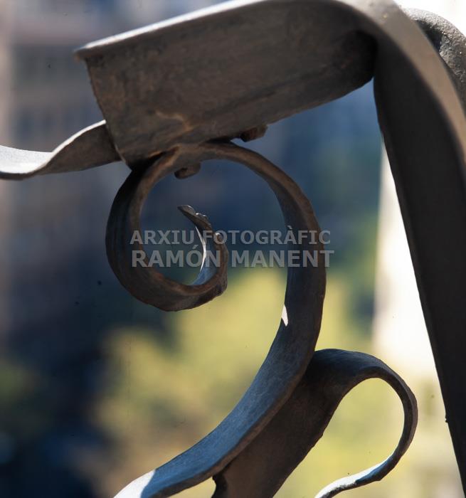 LA PEDRERA INTERIOR BALCONS
