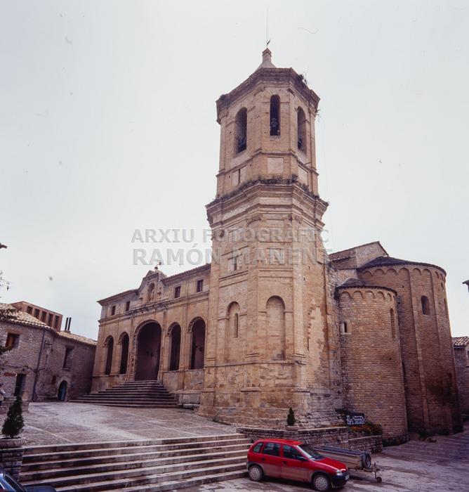 CATEDRAL DE RODA DE ISABENA 
FAÇANA NEOCLÀSICA